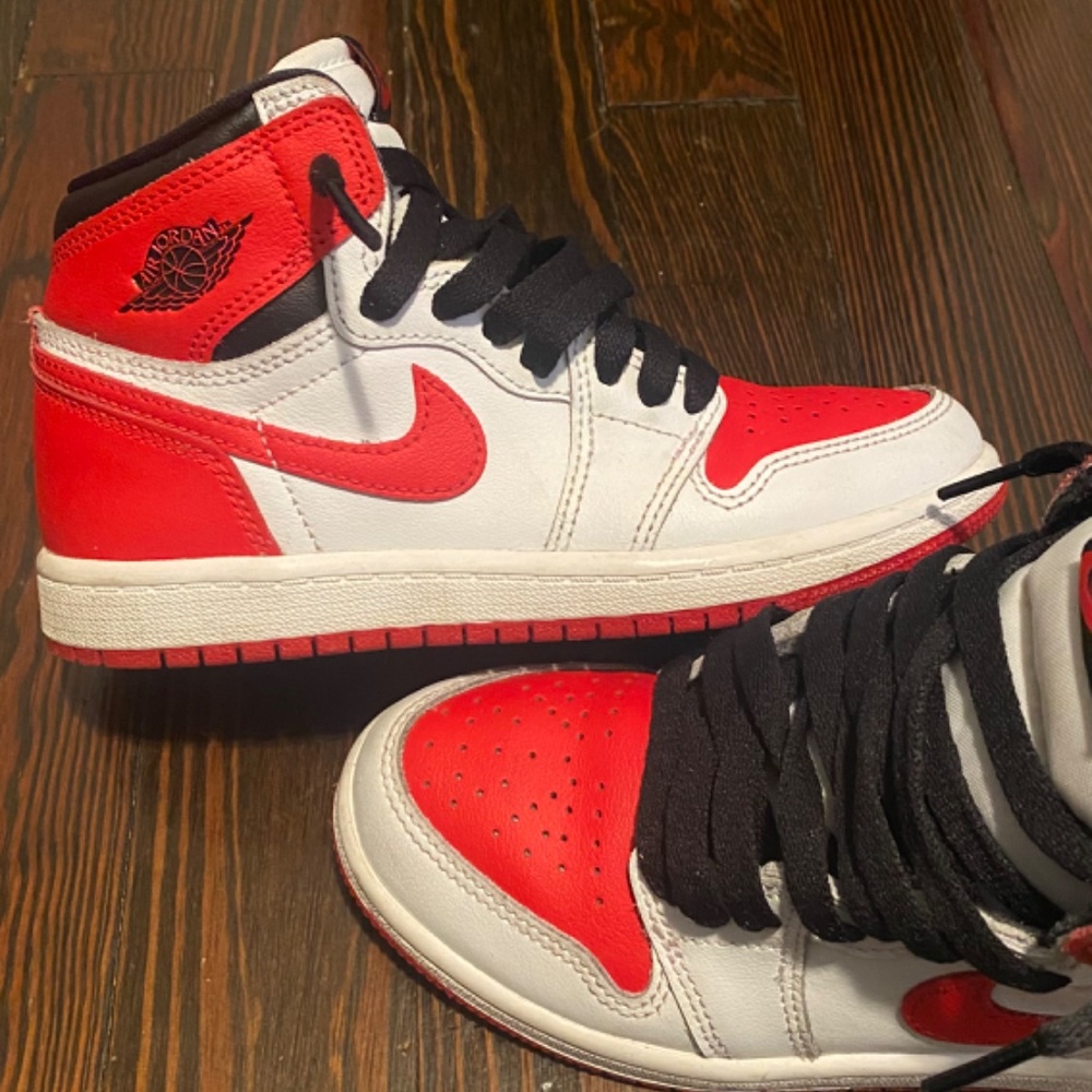Jordan 1 Retro - Picture 5 of 7
